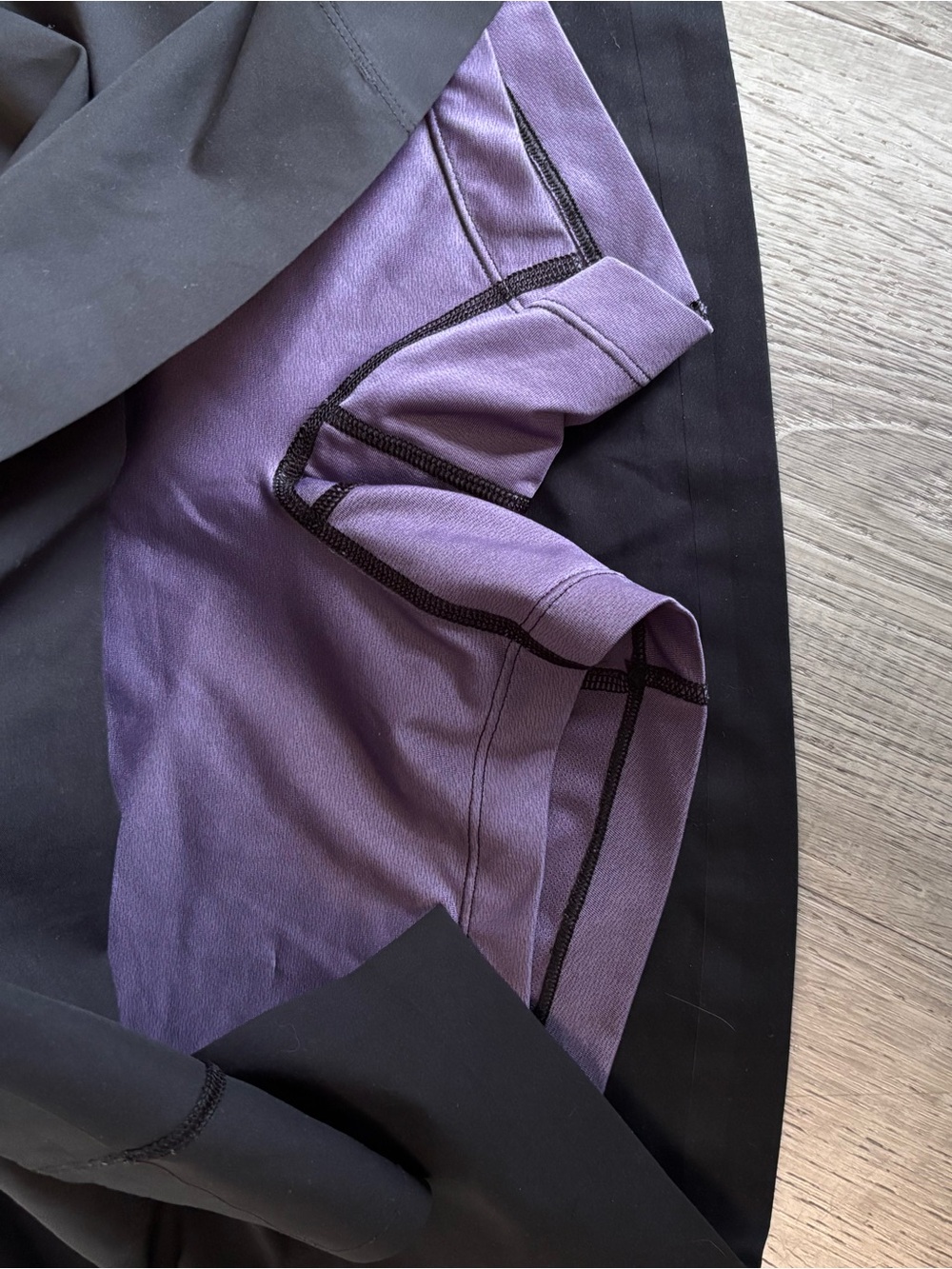 Arc'teryx Black Women's Athletic Skort - Picture 2 of 4